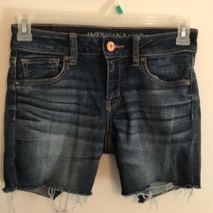 American eagle Midi Shorts